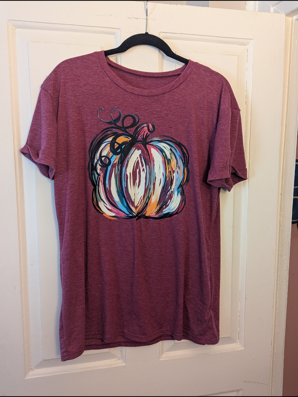 Women's Short Sleeve Pumpkin Graphic Tee - Mauve